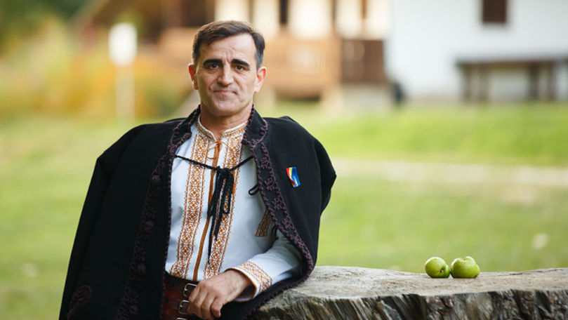 Cunoscutul interpret Nicolae Gribincea împlinește 60 de ani