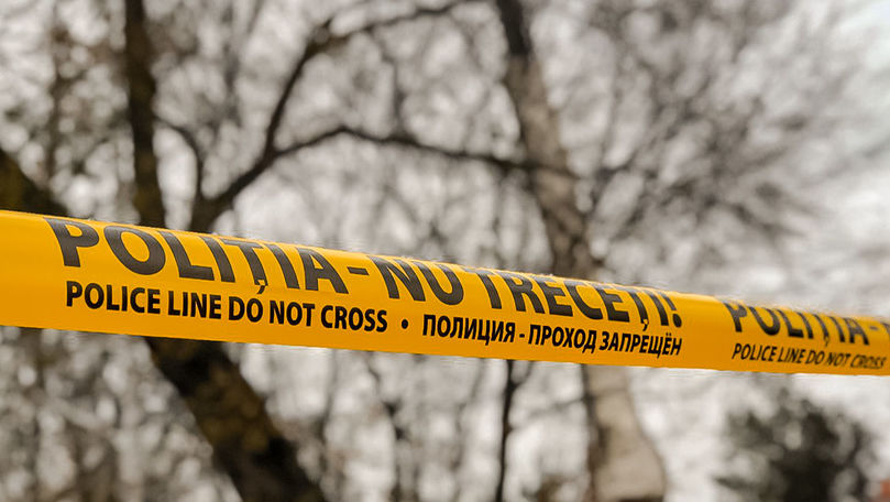 Cadavrul unui bărbat a fost găsit într-un iaz la Telenești: Dosar penal