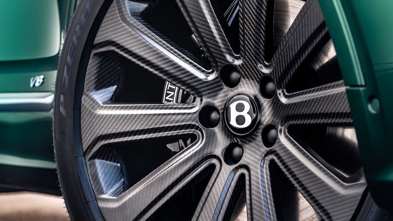 Bentley Bentayga primește cele mai mari jante din fibră de carbon