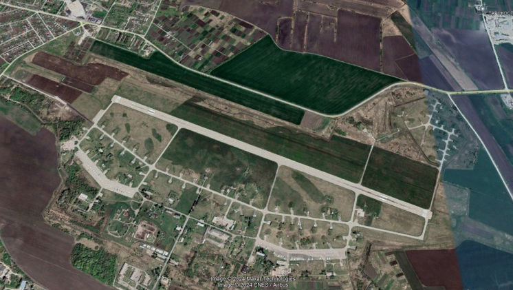 Rușii bombardează o bază aeriană unde cred că vor ajunge primele F-16