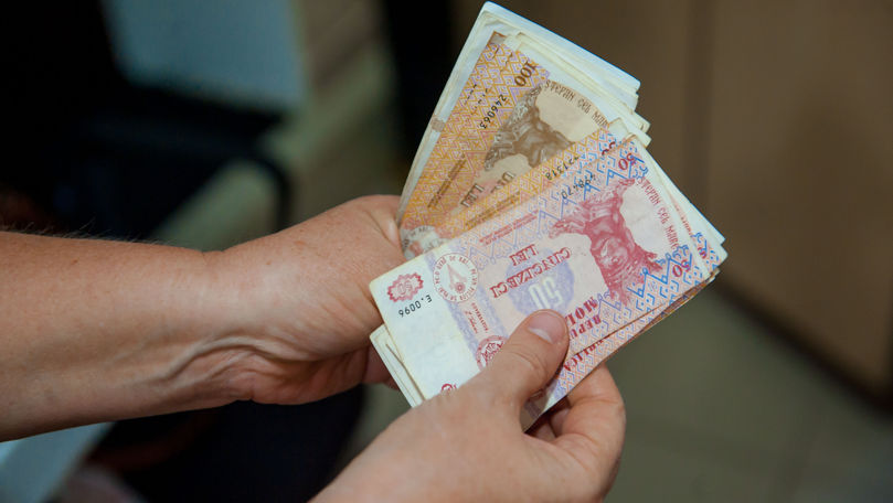 CNAS a finanţat mai multe prestații sociale