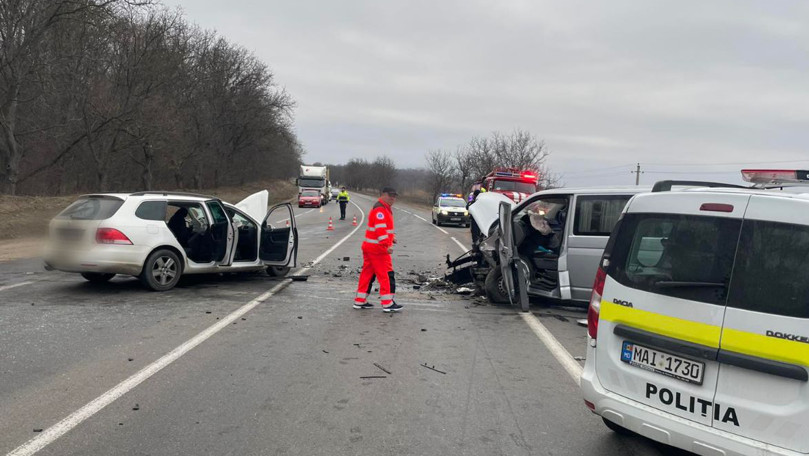 Accident la Anenii Noi: 3 copii, la spital. O mașină este din Ucraina