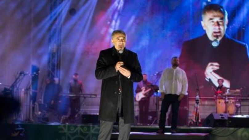 Премьер-министр Ион Кику посетил Рождественскую ярмарку.