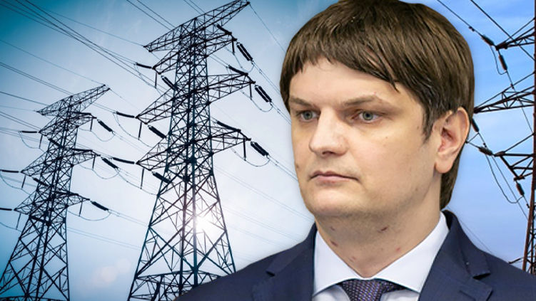 Вице-премьер Андрей Спыну. Коллаж Point.md.