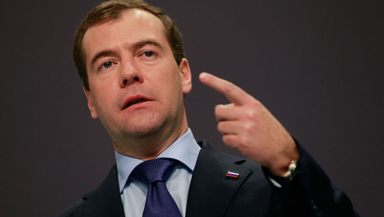 Medvedev, afirmații halucinante: Rusia duce în Ucraina un conflict sacru