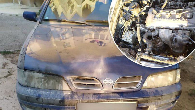 O mașină a luat foc la Tiraspol: Vecinii au reușit să stingă flăcările