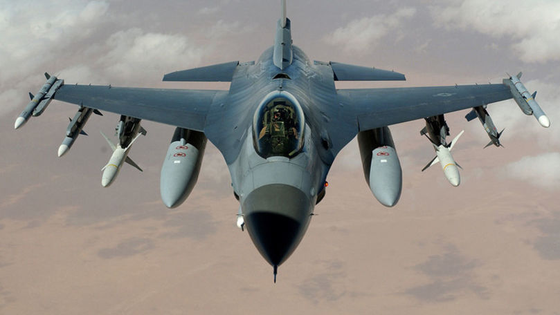 Portugalia vrea să vândă României încă avioane multirol de model F-16