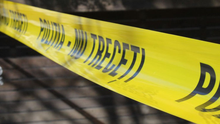 Молодую жительницу Пыржолтен нашли повешенной в саду.