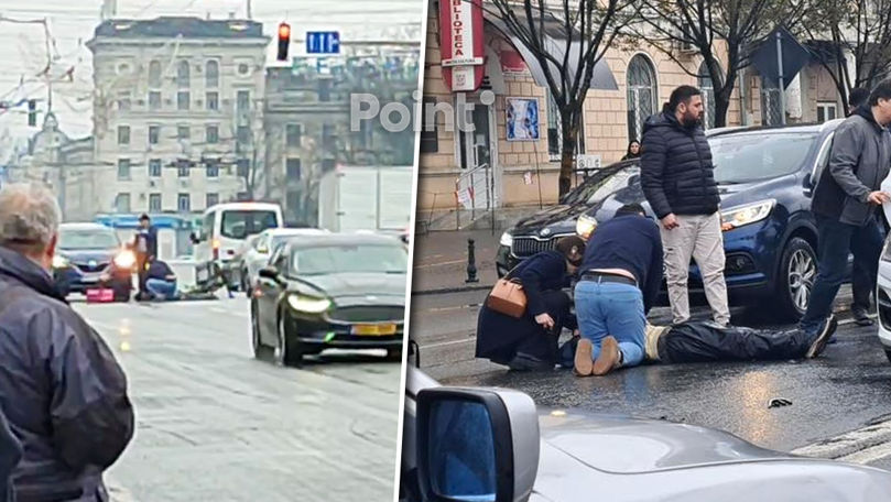 В Кишинёве курьер на электровелосипеде попал под колёса машины: его госпитализировали.