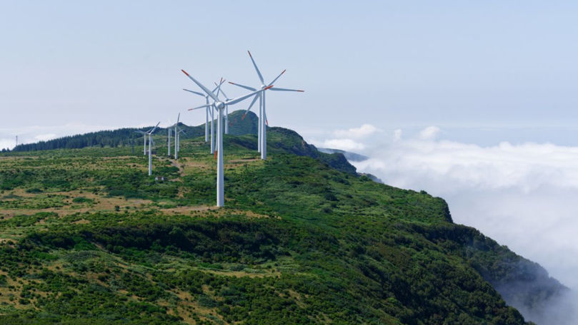 ЕИБ одобрил финансирование чистой энергетики Европы.