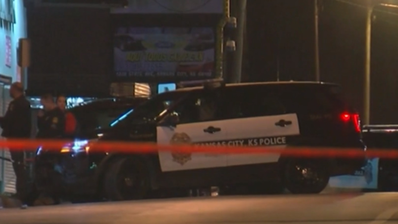 Atac armat într-un bar din Kansas City: Sunt 4 morţi şi 5 răniţi