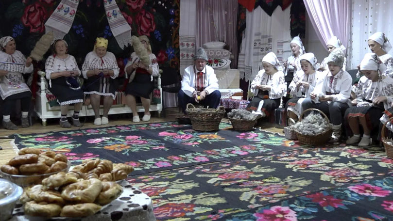 Locuitorii din Bălășești au organizat o șezătoare de Sfântul Andrei