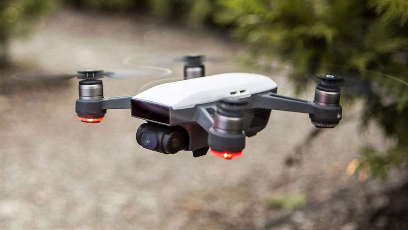 Dronele, spaima polițiștilor: Tehnologia sabotează până și misiunile FBI