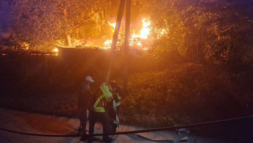 Incendiu într-o gospodărie din Sadova: O persoană, găsită carbonizată