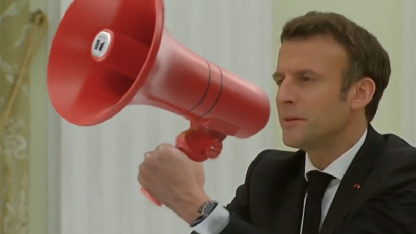 Întâlnirea dintre Putin și Macron, subiect de glume: Meme-urile virale