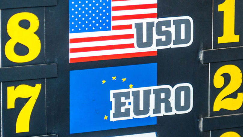 Curs valutar 30 mai 2025: Cât valorează un euro și un dolar