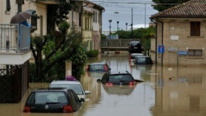Inundații severe în Italia: Şase staţii de metrou din Roma, închise