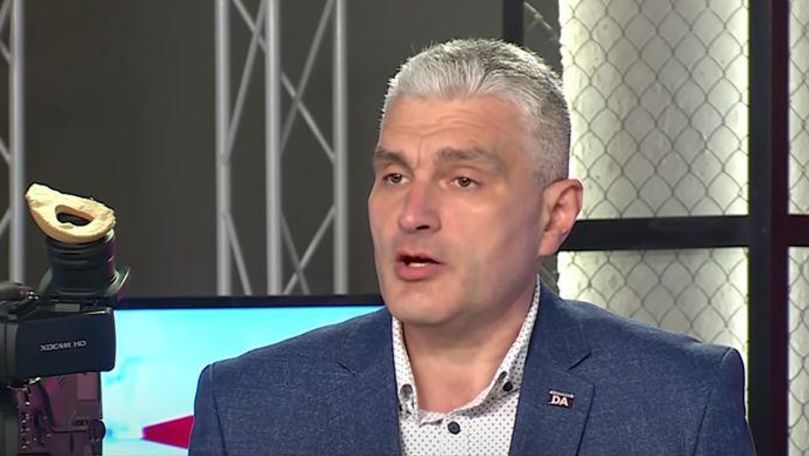 Депутат Платформы DA Александр Слусарь. 