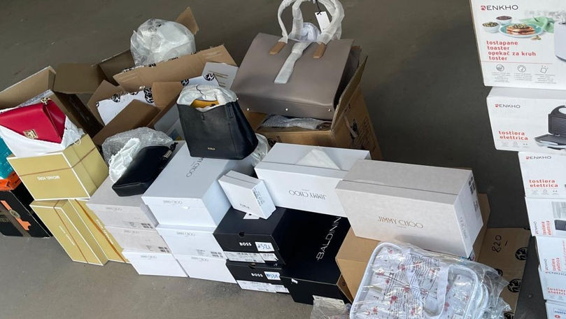 Un moldovean, prins cu mărfuri în cantități comerciale nedeclarate