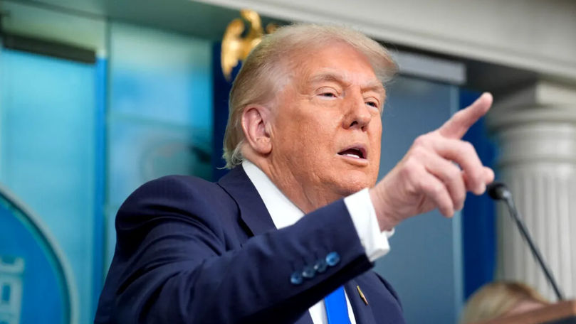 Trump ordonă poziționarea a două submarine nucleare în apropierea Rusiei