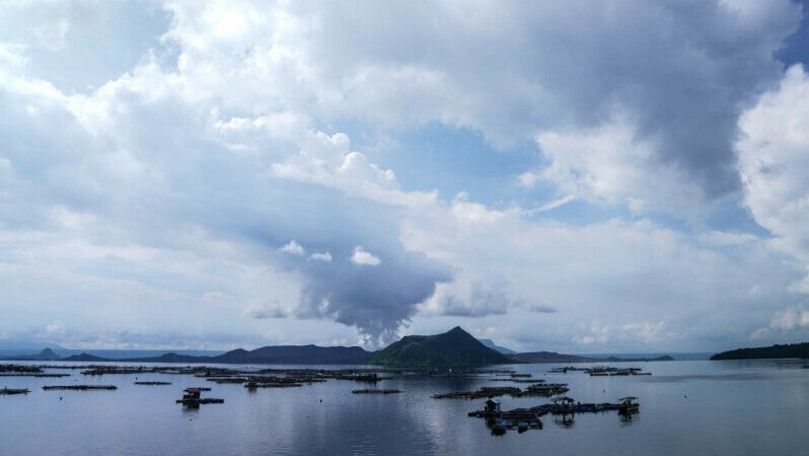 Filipine: Vulcanul Taal a erupt. Rezidenţii au primit ordin de evacuare