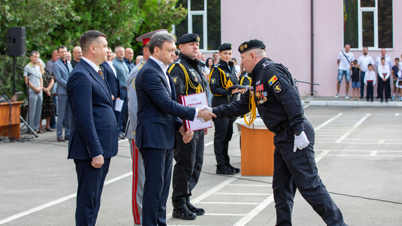 Dorin Recean a felicitat polițiștii Fulger cu ocazia Zilei Independenței