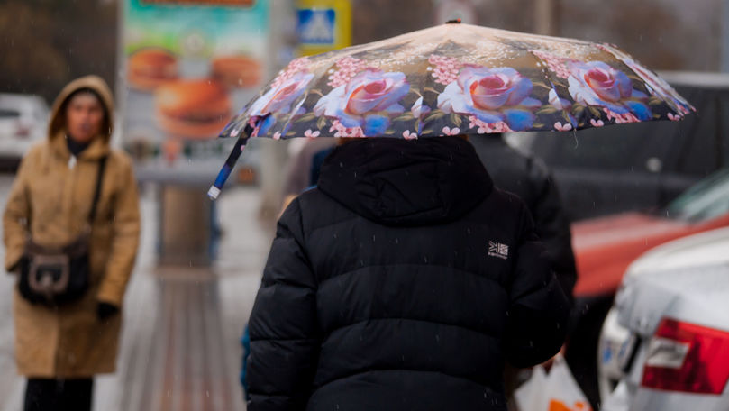 Frig și cer noros în weekend: Meteorologii anunță când revine lapovița