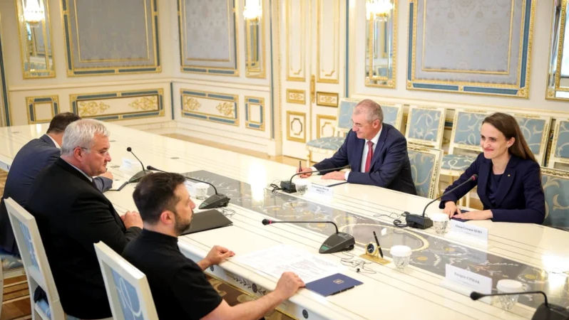 Pe 31 august, Ucraina va sărbători, în premieră, Ziua limbii române