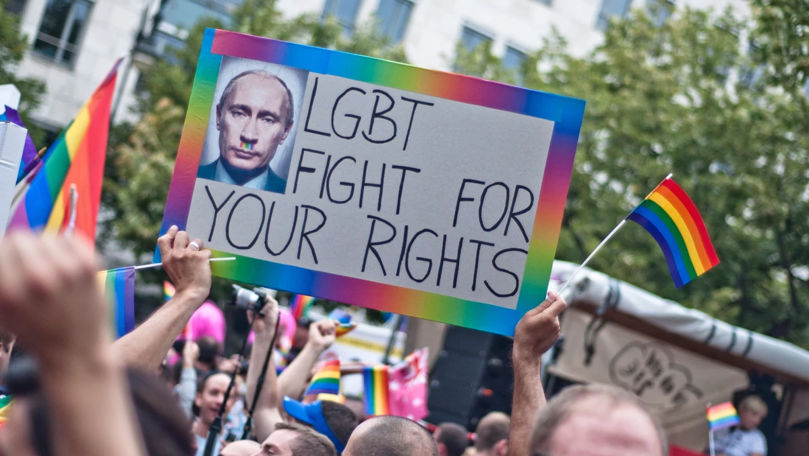Șase solicitanți LGBT+ din Rusia speră să primească azil în R. Moldova