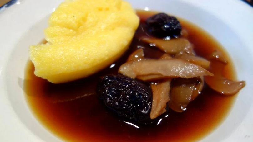 Deliciile moldovenești care uimesc: Supa-desert și învârtita cu sfeclă