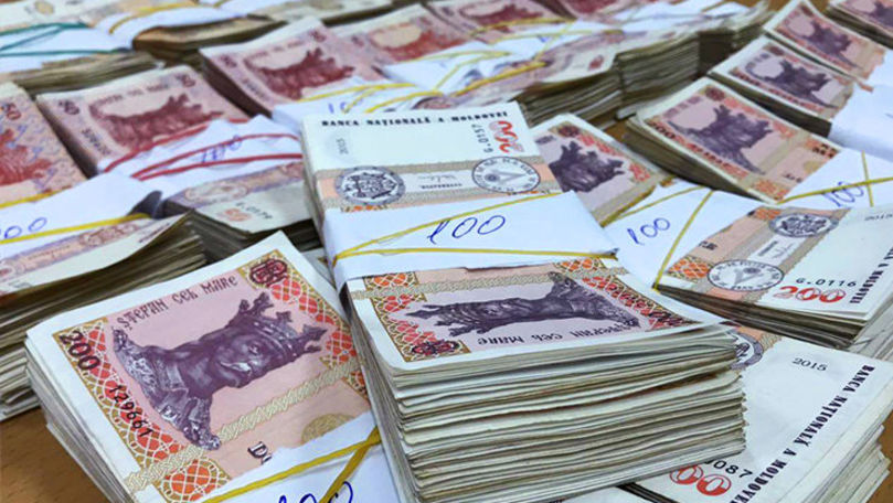 За месяц Таможенная служба пополнила госбюджет на 1,5 миллиарда леев.