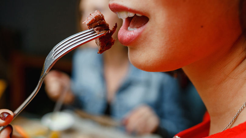 O femeie, resuscitată de echipa SAMU Fălești după ce s-a înecat cu carne