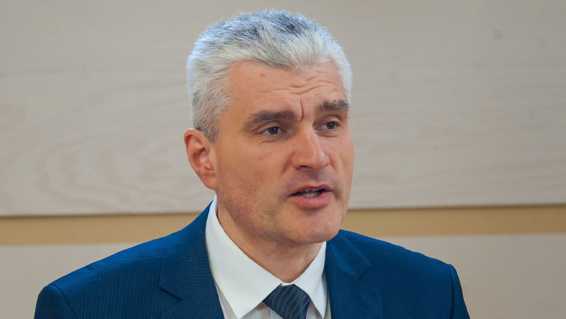 Слусарь: Итоги первого тура выборов президента Румынии - политическая бомба.