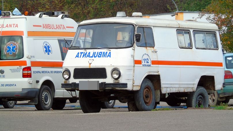 Cum arăta ambulanța care a venit după susținătorii lui Petic