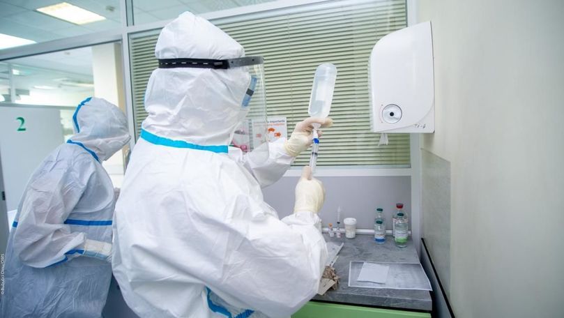 Oficial: Încă 18 angajați medicali din Moldova, infectați cu COVID-19