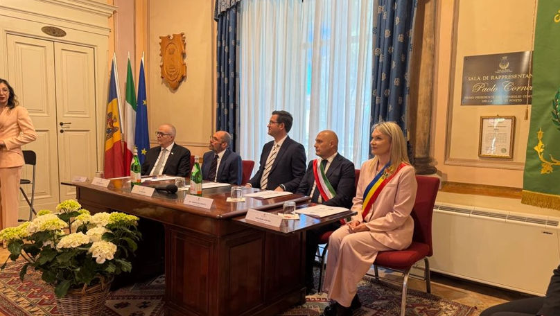 Orașul Drochia și comuna Pineto și-au reînnoit Acordul de înfrățire