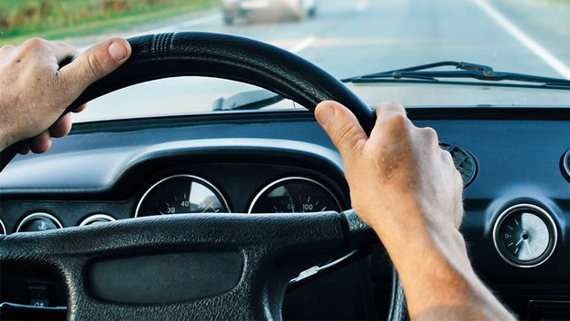 Permis de conducere fals: Șoferul a primit o amendă de peste 35.000 lei