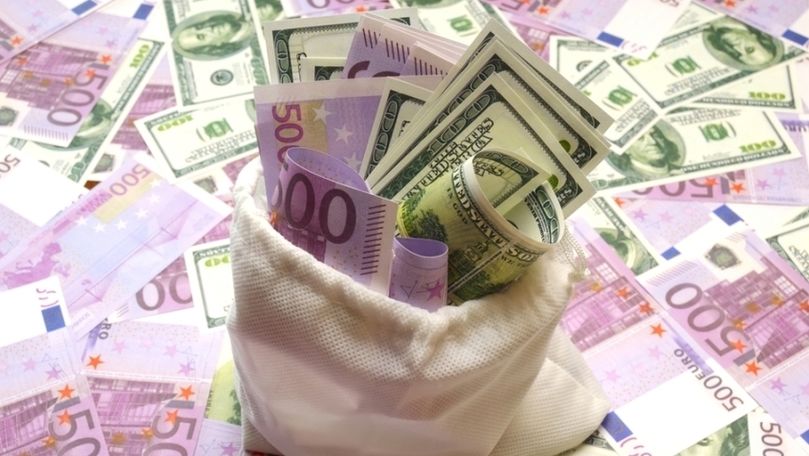 BNM: Leul se va aprecia față de euro și dolar