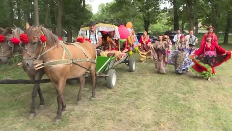 Cele mai frumoase trăsuri, expuse la Hramul Căruțașilor din Bravicea