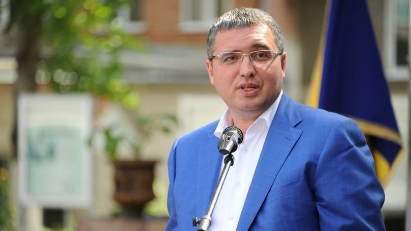 Usatîi, de Ziua Funcționarului Public: Ei merită sprijin și protecție