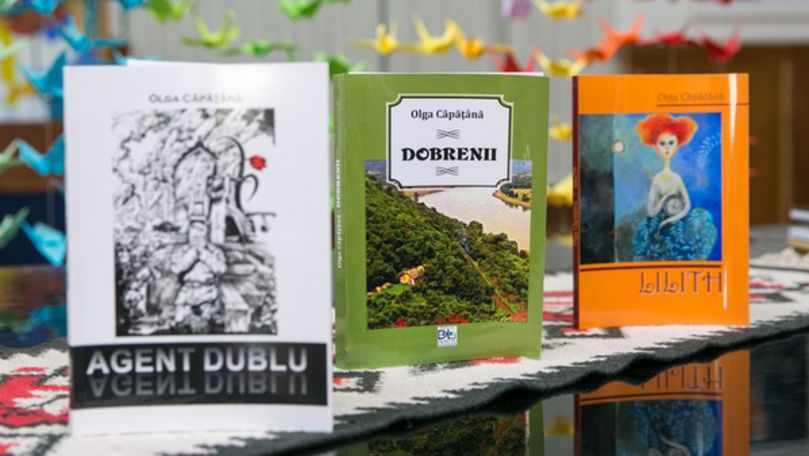 O moldoveancă stabilită la Paris a lansat la Chişinău trei cărți