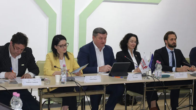 Профсоюзы потребовали защиту от чрезмерной рабочей нагрузки.