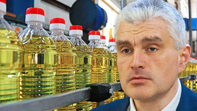Slusari cere o anchetă în urma scumpirii uleiului vegetal