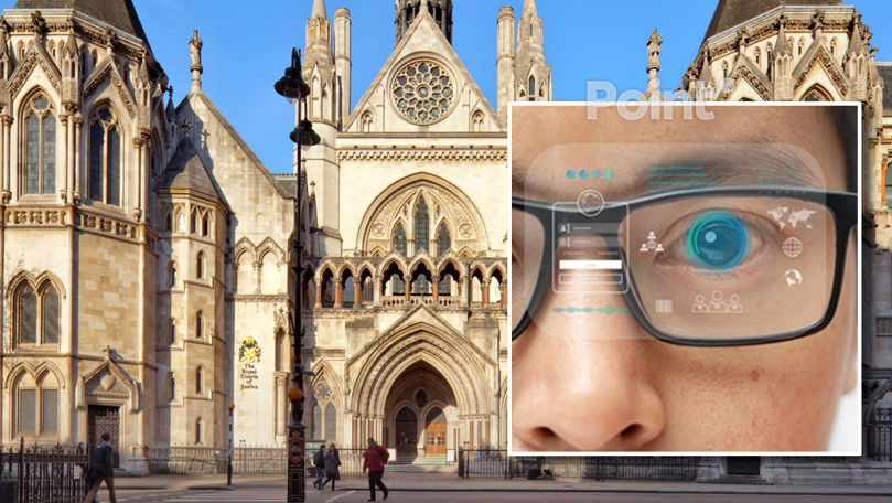 Истец в лондонском суде получал подсказки через умные очки во время дачи показаний.