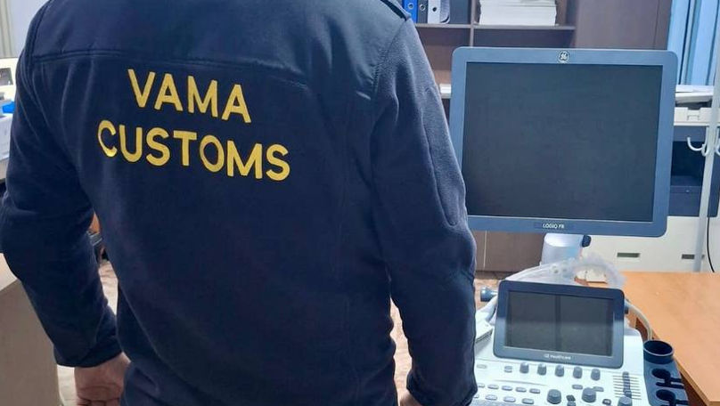Un aparat de ultrasonografie nedeclarat, depistat la vama Costești