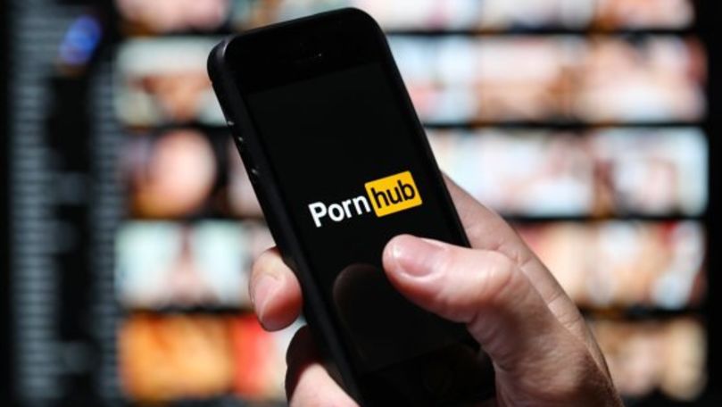 COVID-2019: PornHub oferă acces Premium gratuit italienilor
