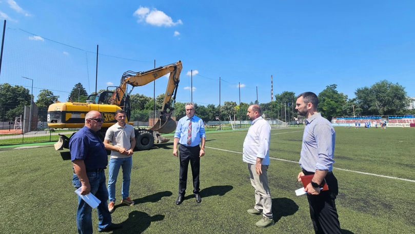 Terenul de fotbal al Stadionului Municipal din Ungheni va fi renovat