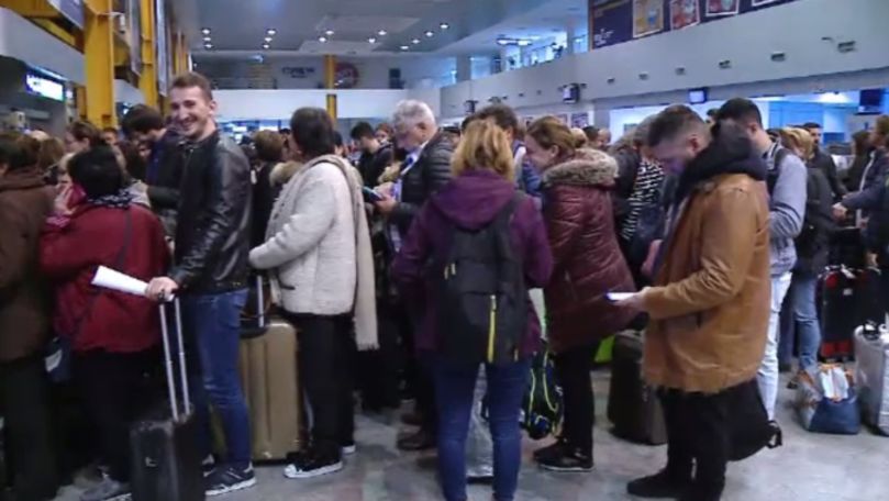 Haos pe aeroportul din Cluj Napoca: 9 zboruri au fost anulate