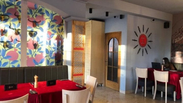 Un moldovean stabilit la Iaşi a deschis un local cu specific georgian