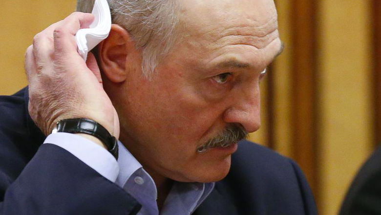 Lukașenko ar fi fost spitalizat în stare critică la Moscova